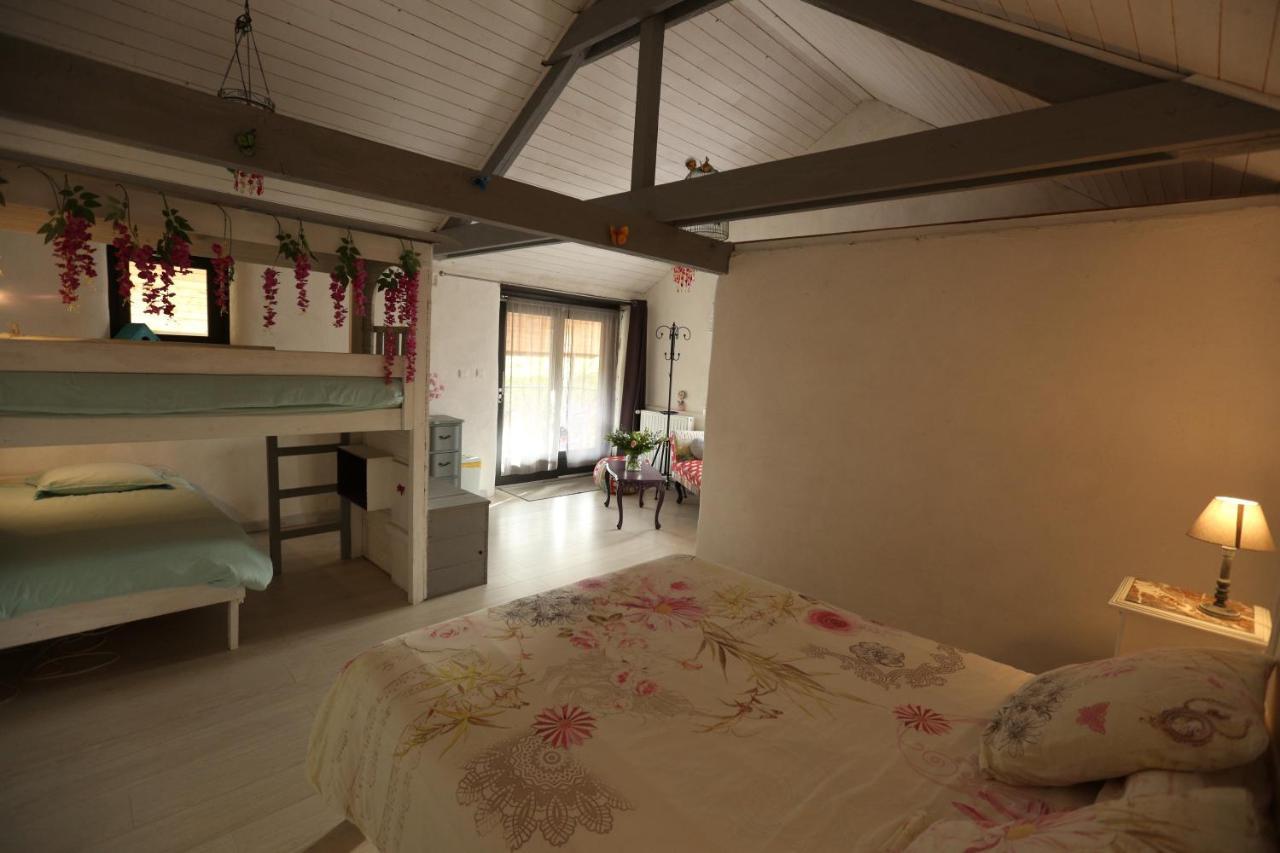 Bed and Breakfast Fenetre Sur Loire Iguerande Exterior foto