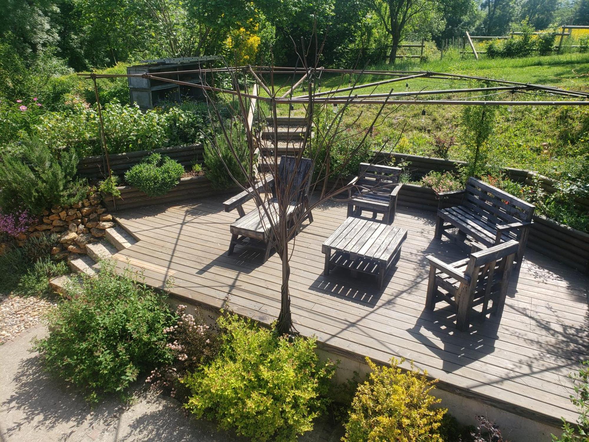 Bed and Breakfast Fenetre Sur Loire Iguerande Exterior foto